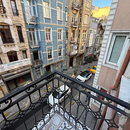 Istanberry - Berry Life 2* Istanbul