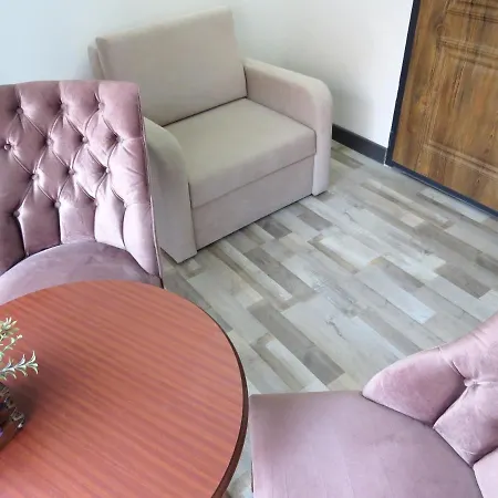 Istanberry - Berry Life Apart-hotel 4*