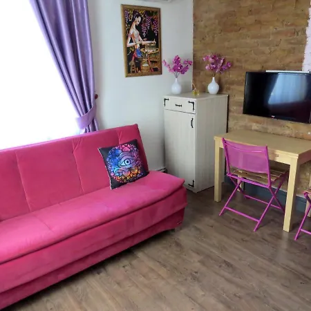 Istanberry - Berry Life Apart-hotel 4*
